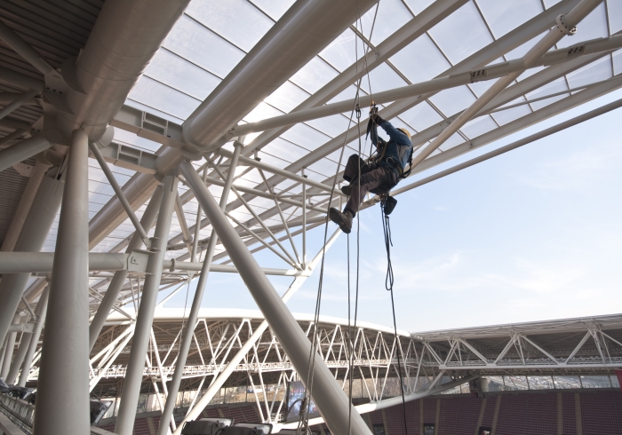  worker climbs