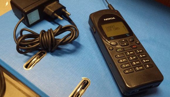 Nokia 2110 mobile phone