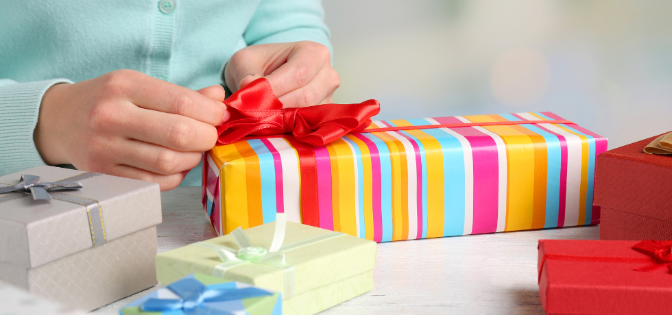 20 client gift ideas they will actually like